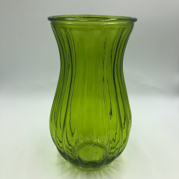 Vintage Green Glass Flower Plant Vase Indoor Tabletop Display Collectible Decor - Picture 3 of 12